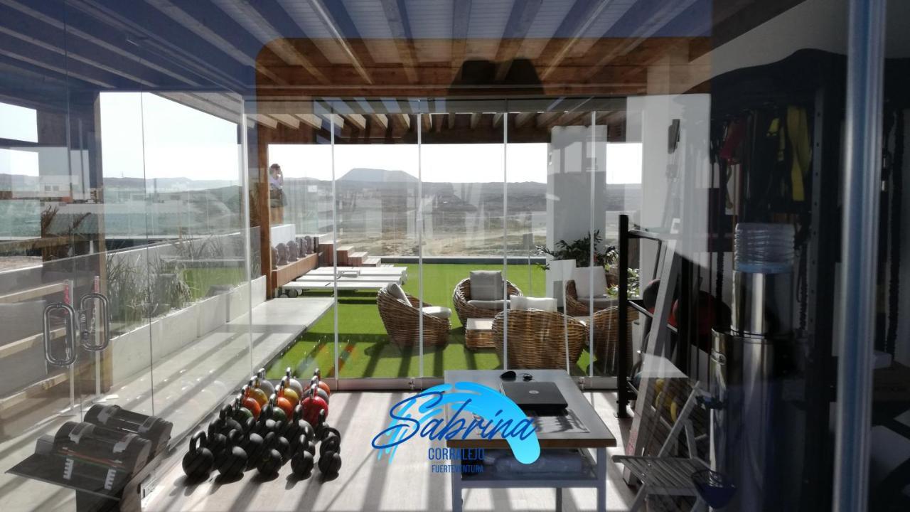 Grazioso Appartamento Al Bristol Sunset Vista コラレホ エクステリア 写真