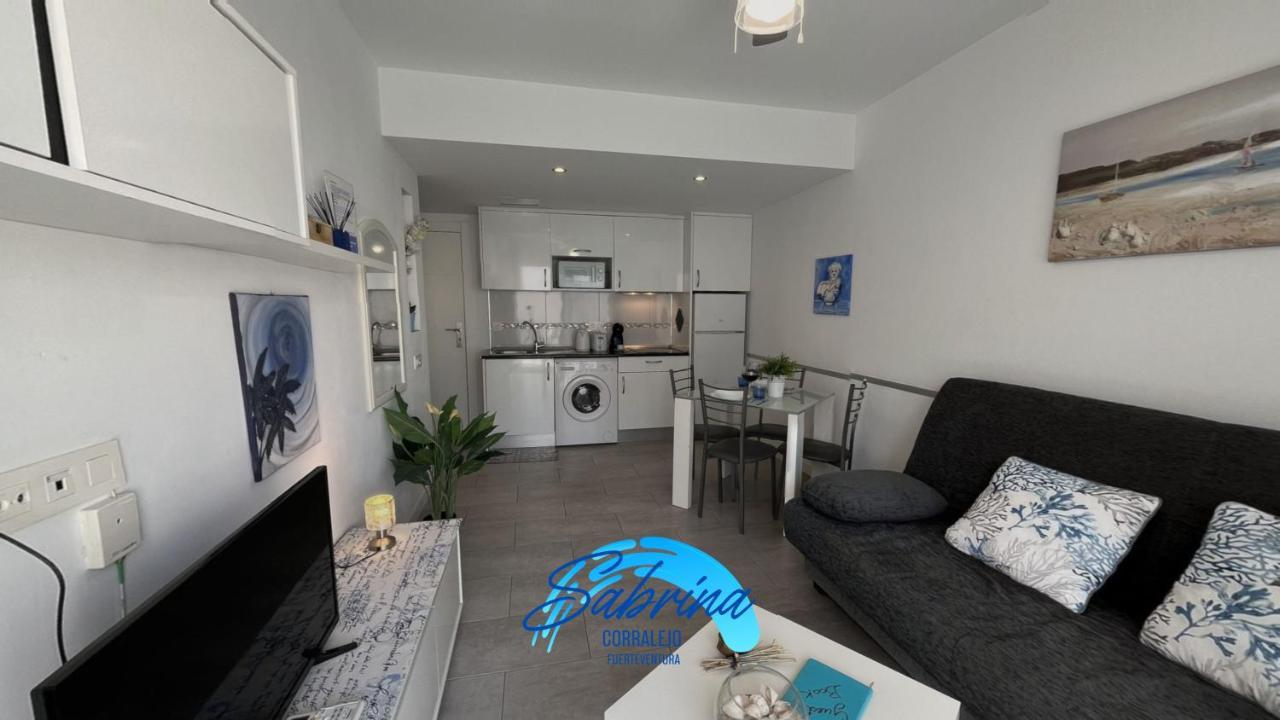 Grazioso Appartamento Al Bristol Sunset Vista コラレホ エクステリア 写真