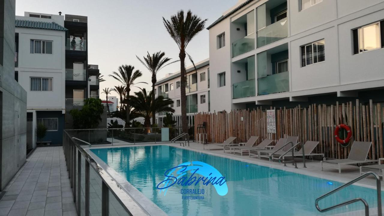 Grazioso Appartamento Al Bristol Sunset Vista コラレホ エクステリア 写真