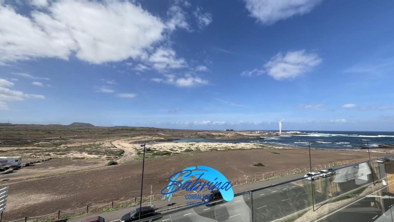 Grazioso Appartamento Al Bristol Sunset Vista コラレホ エクステリア 写真